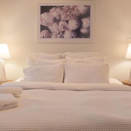 Seascapes Waterfront 1 Villa ปาราปาราออมู ภายนอก รูปภาพ
